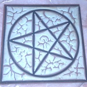 Wiccan trivet